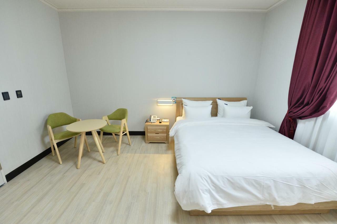 Gwangju Tourist Hotel Gwangju Metropolitan City Bagian luar foto
