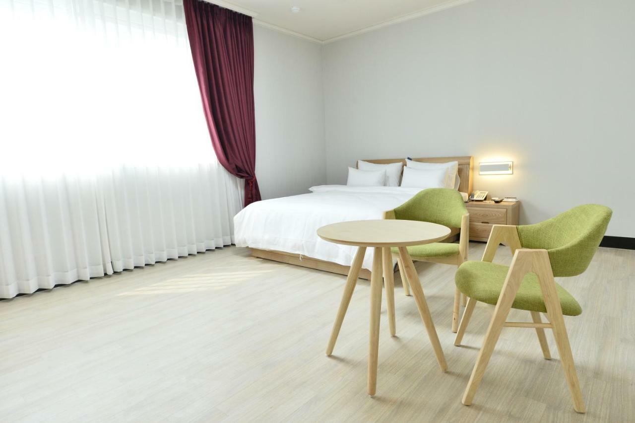 Gwangju Tourist Hotel Gwangju Metropolitan City Bagian luar foto